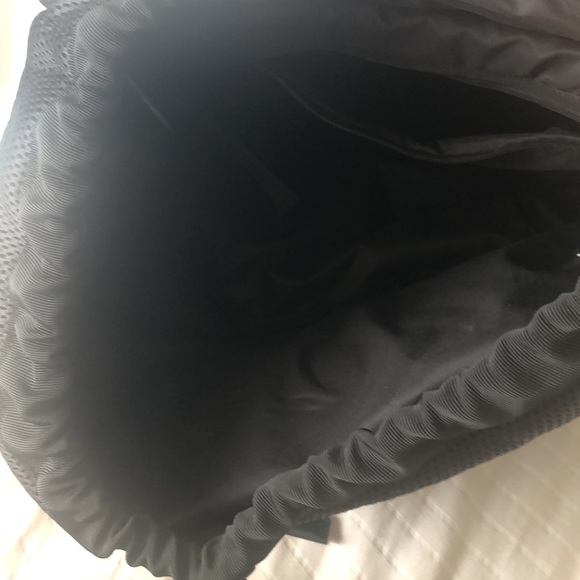 Lululemon backpack go lightly 26L rucksack messy - Picture 11 of 16